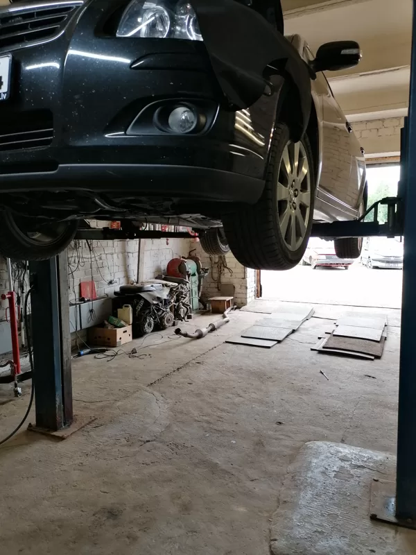 Toyota Avensis dpf tīrīšana ar filtra demontāžu